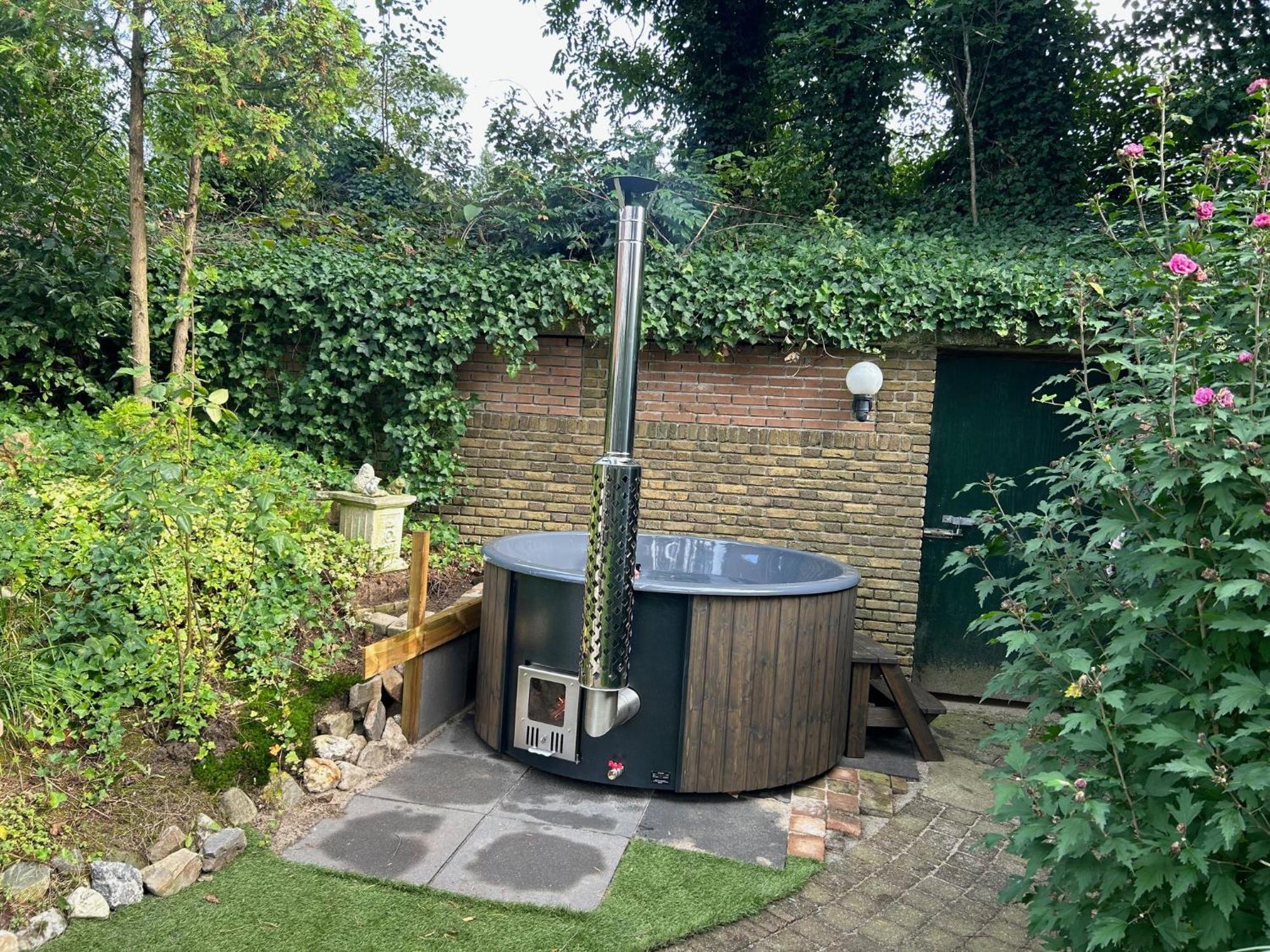 Bosboerderij De Goudsberg Met Hottub In Tuin Villa Lunteren Dış mekan fotoğraf